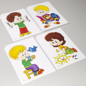 Obrázky detí pri rôznych činnostiach